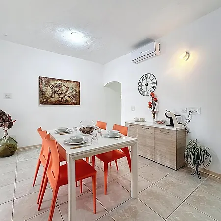 Lejlighed Spacious 3br In Historic Birgu, Ac & Wifi Birgu