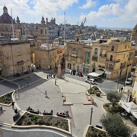Lejlighed Spacious 3br In Historic Birgu, Ac & Wifi
