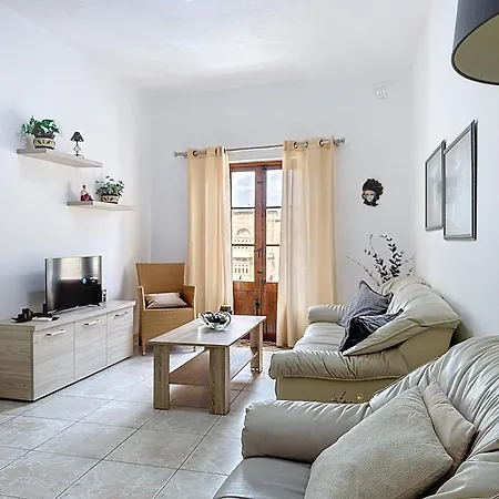 Apartamento Spacious 3br In Historic Birgu, Ac & Wifi *