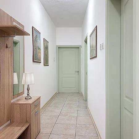 Apartamento Spacious 3br In Historic Birgu, Ac & Wifi *